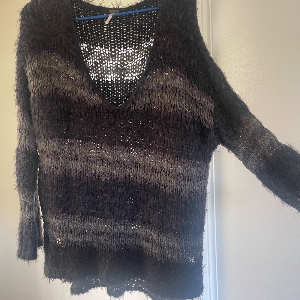 Free people sweater